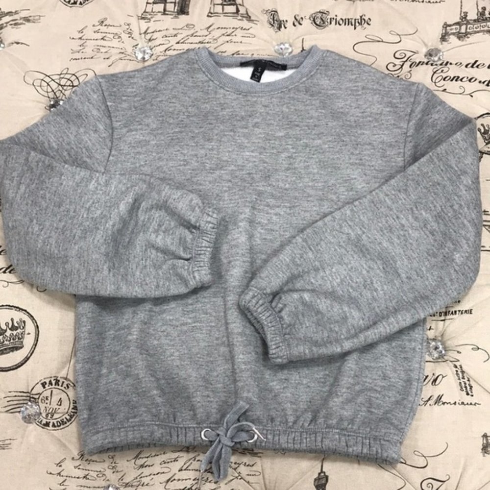 Derek Heart Drawstring Waist Cropped Sweatshirt